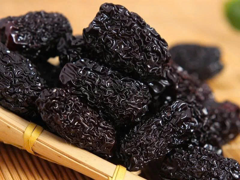 Táo đen khô